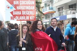 Melis'lere hayat bayram olsa