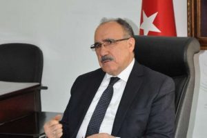 "O kelimeyi &ccedil;ok tartıştık"
