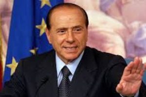 İtalya'da Berlusconi'nin partisi isim değiştirdi