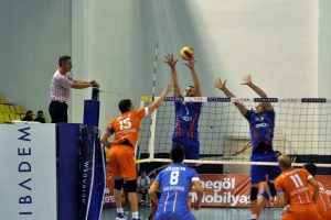 İneg&ouml;l Belediyespor, 4. mağlubiyetini aldı