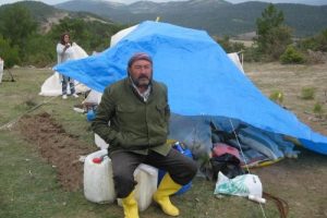 &Ccedil;evreci &ccedil;ift&ccedil;i a&ccedil;lık grevine son verdi