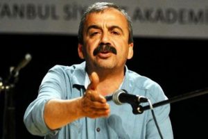 "İstanbul i&ccedil;in aday adayıyım"