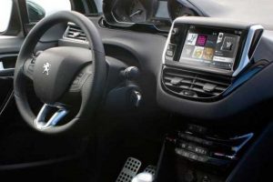 Peugeot 208'de konfor arttı