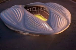 Katar'da stadyum tartışması