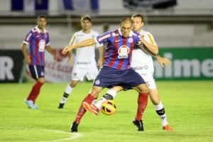 Bursaspor'un yeni transferi Fernandao'dan muhteşem gol!