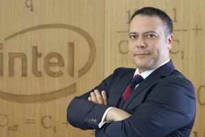 Ege Ertem'e Intel'in merkezinde &ouml;nemli g&ouml;rev
