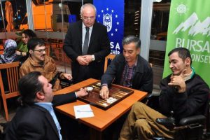 Engelliler Meclisi tavla turnuvası d&uuml;zenledi