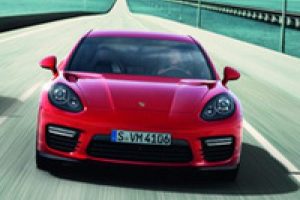 T&uuml;rkiye'ye &ouml;zel Porsche Panamera