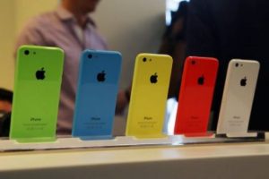 Apple iPhone 5C &uuml;retmeyecek mi?