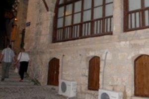 İmece us&uuml;l&uuml; cami yaptılar