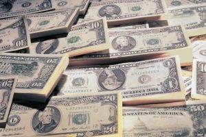Dolar iki haftanın en d&uuml;ş&uuml;ğ&uuml;nde