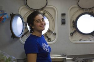 Gizem ve diğer Greenpeace &uuml;yelerinin g&ouml;zaltı s&uuml;resi uzatıldı