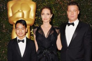 Jolie-Pitt &ccedil;iftinden bir ilk