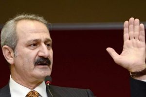 Bakan sanayicileri uyardı
