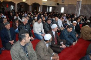 Camiye &ccedil;irkin saldırı