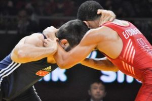 Şampiyon g&uuml;reş&ccedil;ilerin g&ouml;z&uuml; olimpiyatlarda