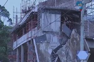 İnşaat &ccedil;&ouml;kt&uuml;: 1 &ouml;l&uuml;, 50 iş&ccedil;i g&ouml;&ccedil;&uuml;k altında