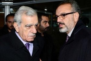 &Ouml;calan'ın işaretiyle 3 vekil aday oluyor