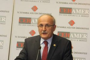 "Hukuk evrenselleşiyor"