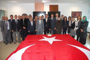 S&ouml;zleşmeli memurların kadro sevinci