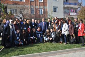 Yabancı &ouml;ğrenciler fidan dikti