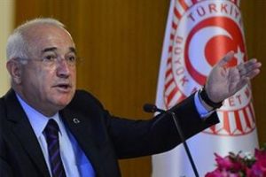 G&ouml;zler &Ccedil;i&ccedil;ek'in g&ouml;ndereceği mektupta