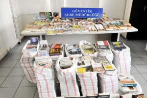 247 bandrols&uuml;z kitap ele ge&ccedil;irildi