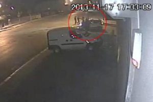 Liselilere polis kılığında gasp!