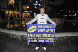 Bekarlık canına tak edince...