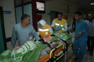 Suriyeli 3 yaralı T&uuml;rkiye'ye getirildi