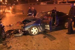 Otomobil ters y&ouml;ne girdi