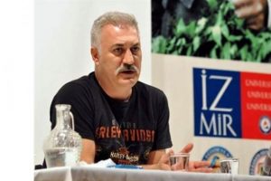 &Uuml;nl&uuml; oyuncudan izleyiciye sitem...