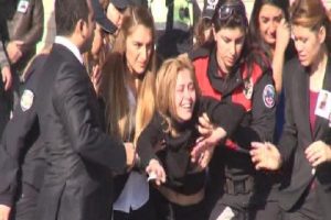 Şehit polis uğur i&ccedil;in t&ouml;ren d&uuml;zenlendi