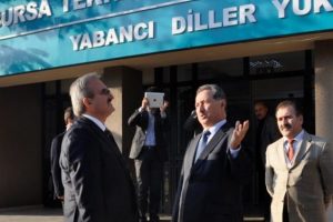 Vali'den BT&Uuml;'ye &ouml;vg&uuml;