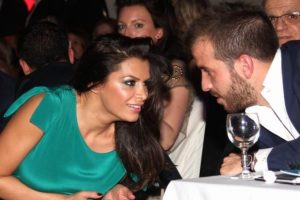 Rafael van der Vaart T&uuml;rk kızıyla evleniyor