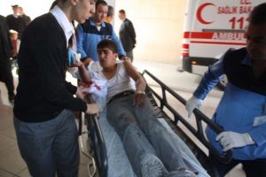 &Ouml;ğrenci kavgası: 1 yaralı
