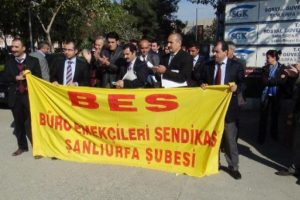 Şanlıurfa'da maaş protestosu