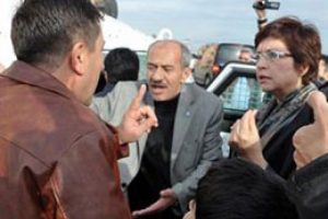 CHP'li Sarı'nın olaylı duvar ziyareti