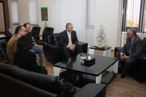 Abhaz Demokrafya Bakanı  Copua &Ccedil;elik'i ziyaret etti