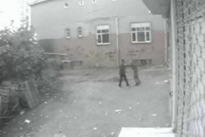 Tinerci dehşeti kamerada