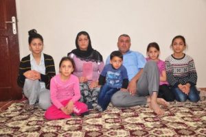 N&uuml;fus kayıtlarında amca-yeğen &ccedil;ıkınca mahkeme boşadı