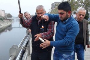 Asi Nehri'nde balık &ouml;l&uuml;mleri başladı