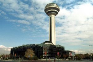 T&uuml;rkiye'nin ikinci AVM'si yıkılıyor