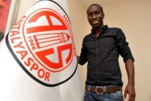 Diarra 3 yıl daha MP Antalyaspor'da!