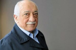 G&uuml;len, 1991'deki 'Lider' yazısını bug&uuml;n yeniden yayınladı