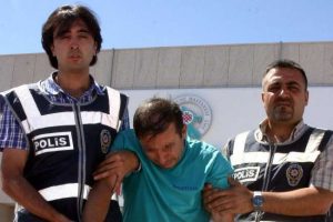 Gen&ccedil; kızı kazanda yakan katile 21 yıl