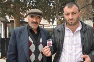 &Uuml;niversiteyi bırakıp Suriye'ye savaşmaya gitti