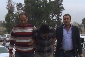 Cinayet zanlısı Suriyeliler adliyede