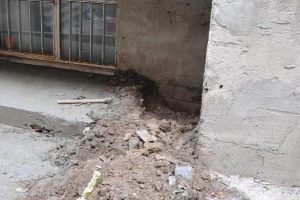 İki g&uuml;nl&uuml;k bebeğini &ouml;ld&uuml;ren anneye &ouml;m&uuml;r boyu hapis