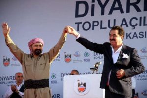 Tatlıses'ten &ccedil;ok sert a&ccedil;ıklama